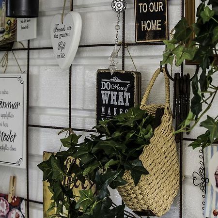 Stall Haellarp Falkenberg Bagian luar foto